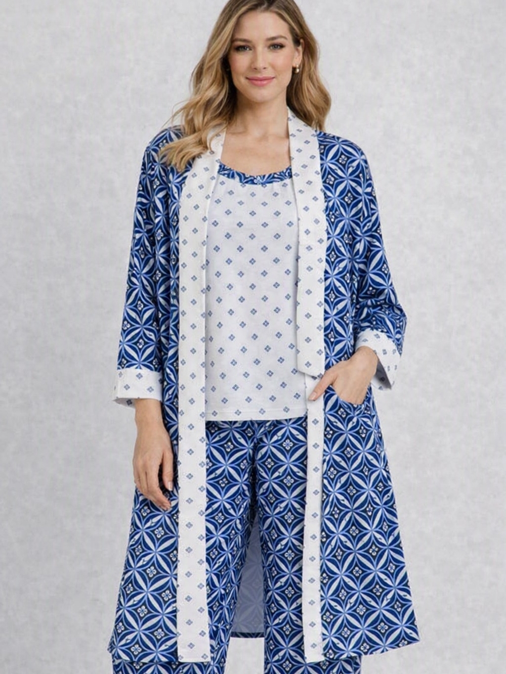 Flora Nikrooz Pajama Set 3 Piece Tank Robe Bottoms Womens Small Blue White Comfy
